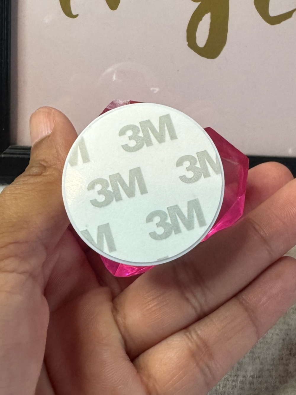 Faceted Pink Heart pop socket - Picture 3 of 3